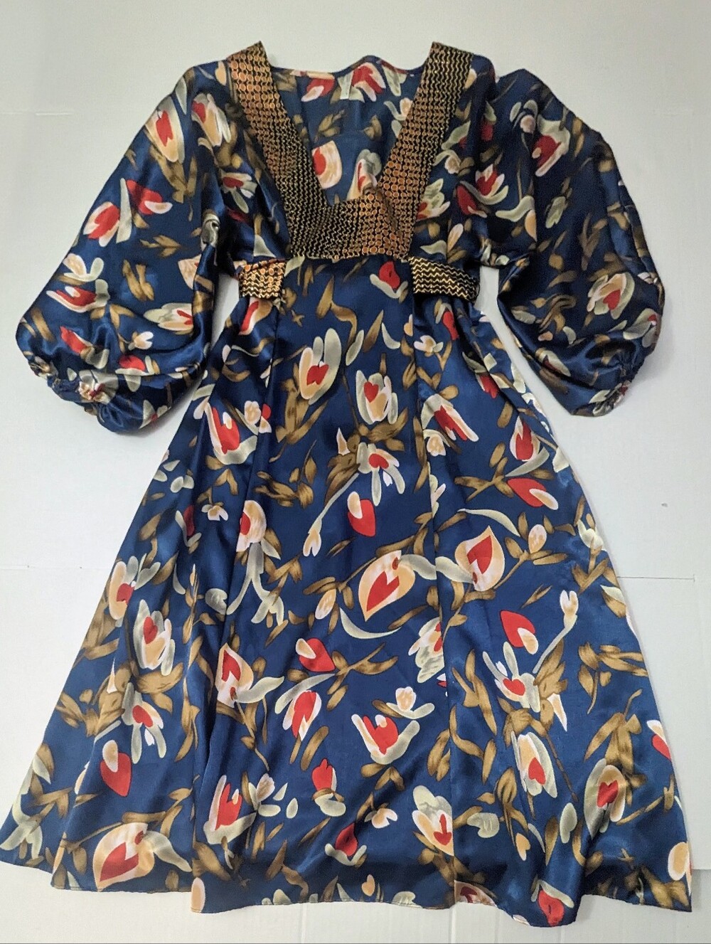 M. Kalan Floral Print Satin Mini Dress Balloon Long Sleeve V Neck SIZE S NWOT